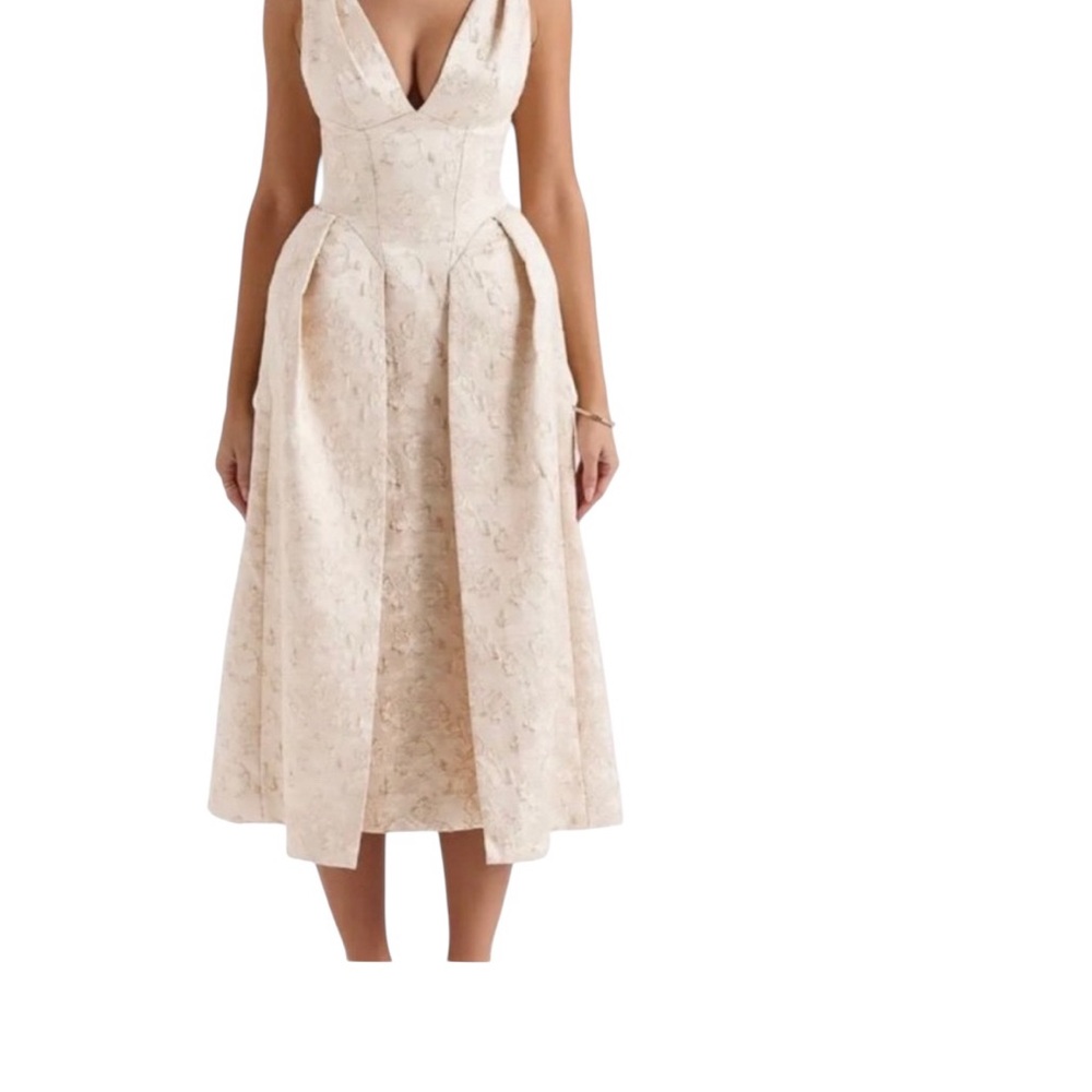 NWT House of CB Paloma Dress Small